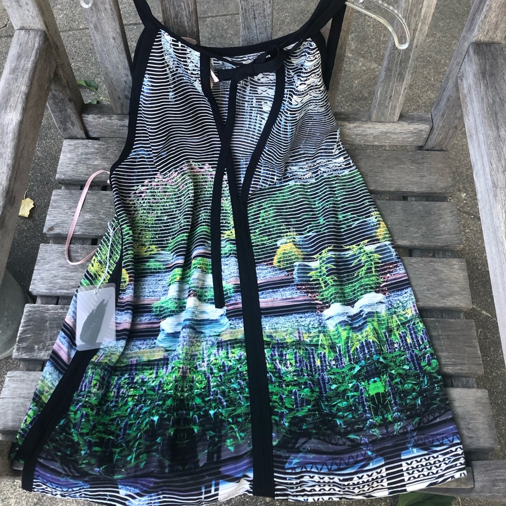 Tank Top - Picture 2 of 2